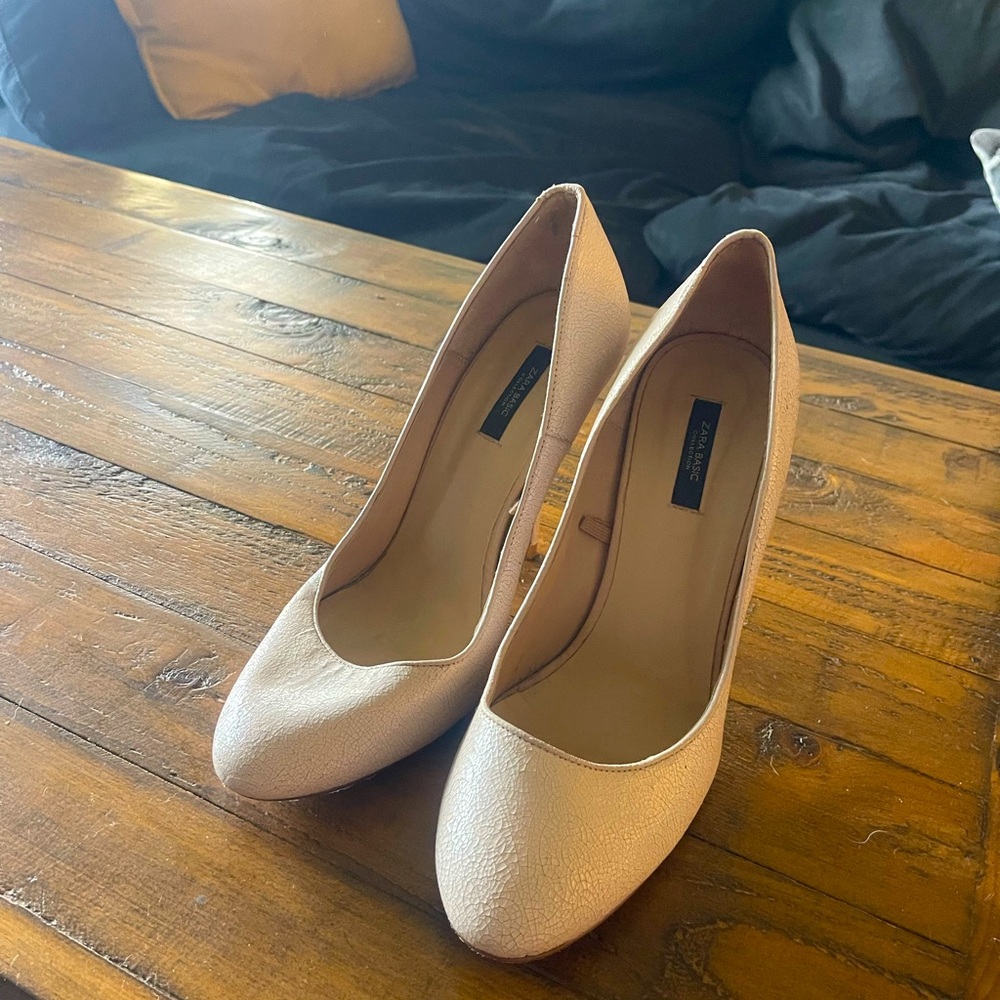 Light pink Zara heels